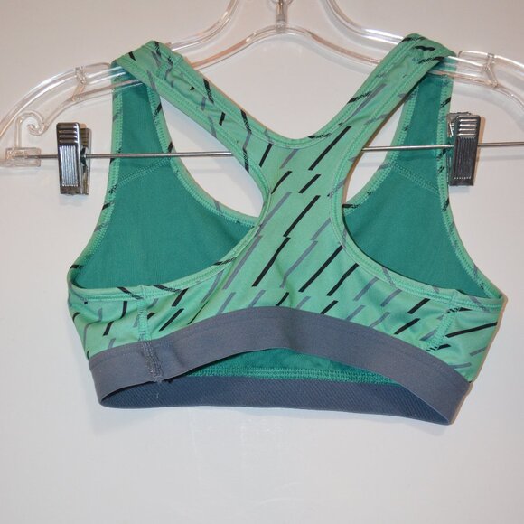 NIKE  Better Fit DRI-FIT Neon Green-Grey Sport Active Wear Stretchy Crop Top XS - Picture 2 of 4